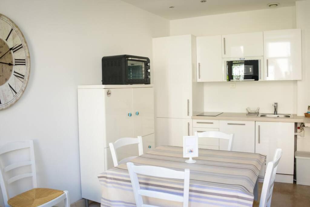 La Maison Bleue Cabourg Esterno foto
